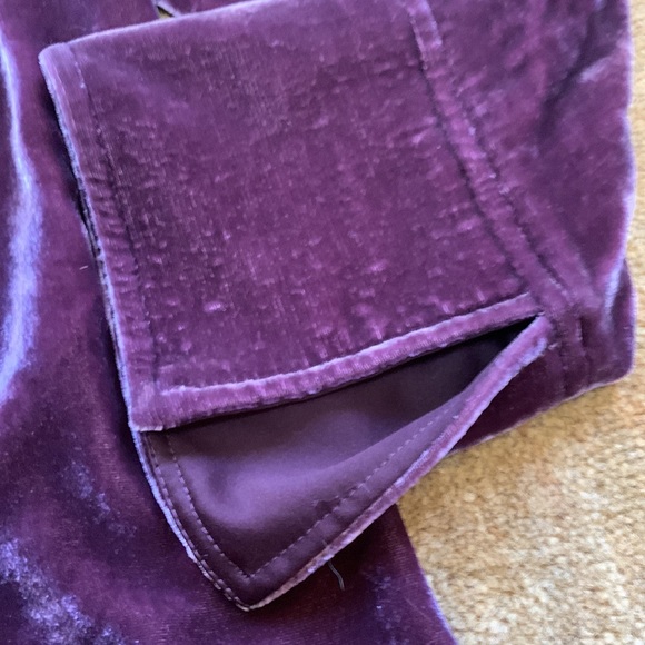 JJill purple velvet button down shirt medium - Picture 4 of 5